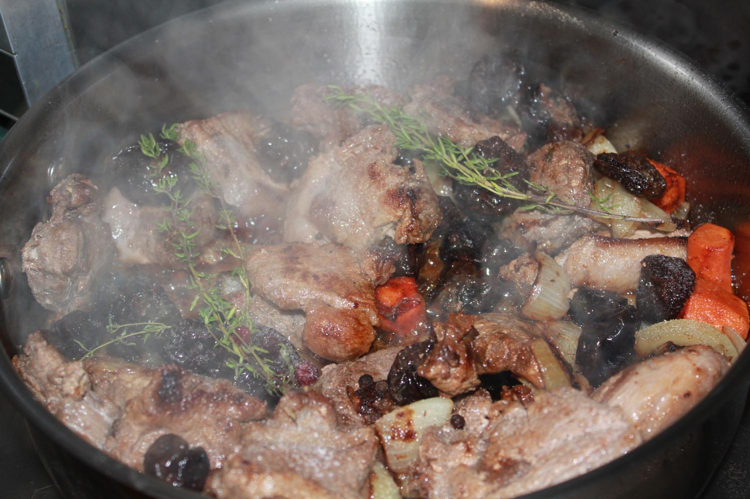  охотничья кухня, охотничья культура, охота, как готовить дичь,  как готовить охотничьи блюда, русская охотничья кухня, европейская охотничья кухня, кабанятина, мясо кабана, как готовить мясо кабана